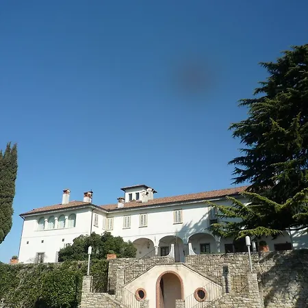 Pensión Castello Degli Angeli *